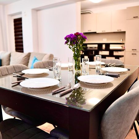 Coresi Topcity 2Camere Apartment Brašov Exteriér fotografie