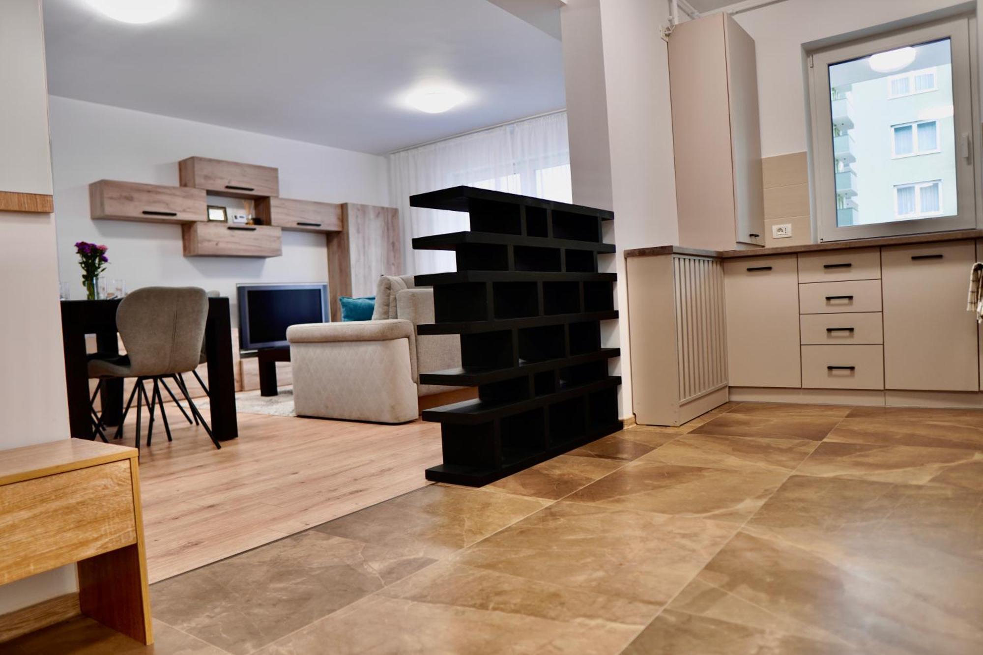 Coresi Topcity 2Camere Apartment Brašov Exteriér fotografie